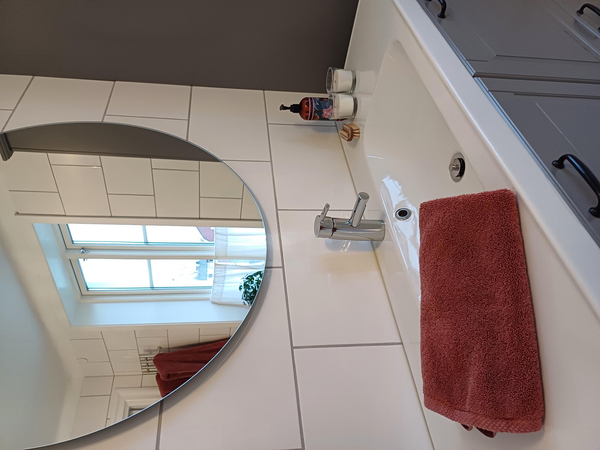 Hemstädning i Kävlinge – EcoHomeFix rengör kök med miljövänliga produkter